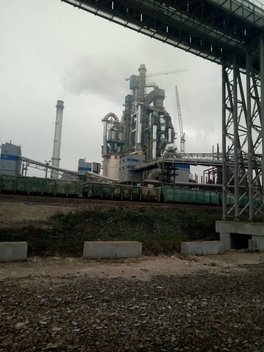 Галерея вагоноопрокидывателя. Ивано-Франковский цементно-шиферный комбинат